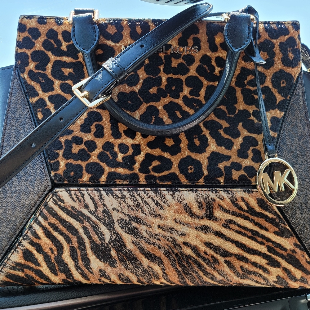 Michael kors prism animal print